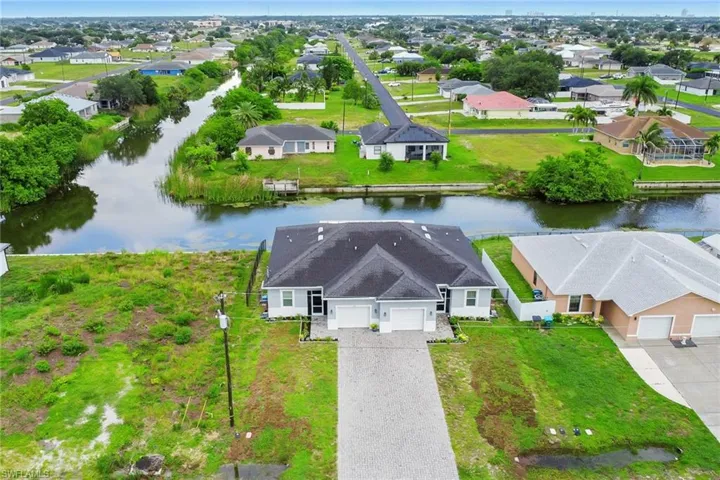 1519 Ne 8th Pl, Cape Coral, Florida 33909
