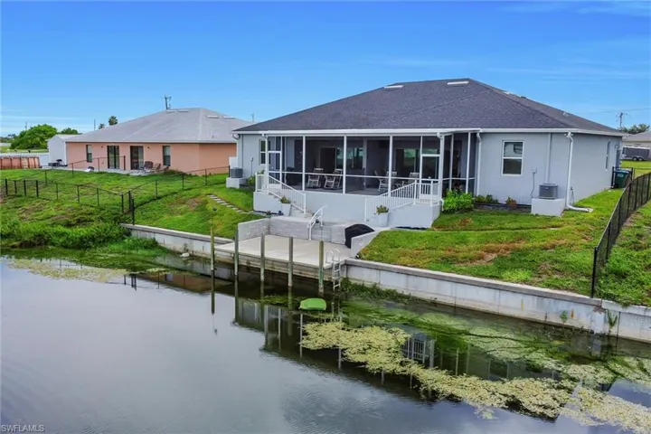 1519 Ne 8th Pl, Cape Coral, Florida 33909