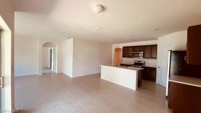 1909 Nw 6th Ter, Cape Coral, Florida 33993