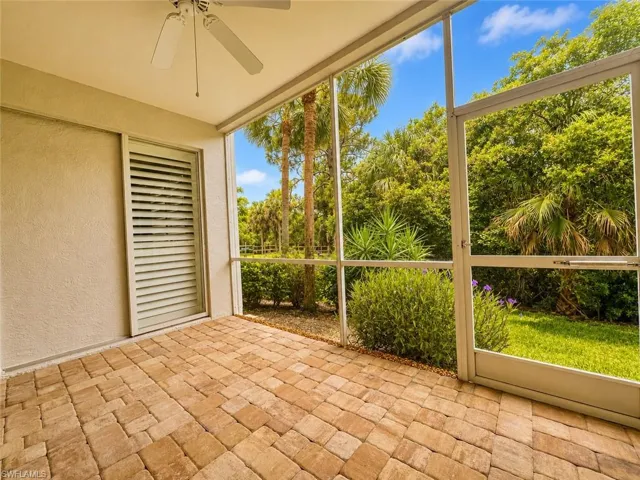 Screened-in lanai
