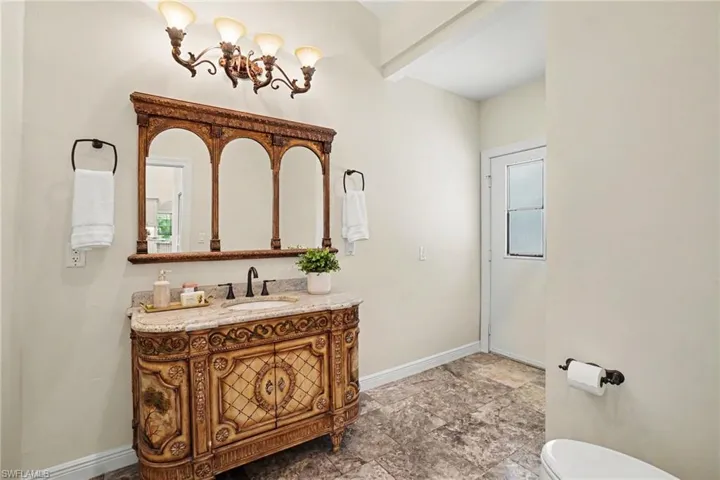 Full pool Bathroom