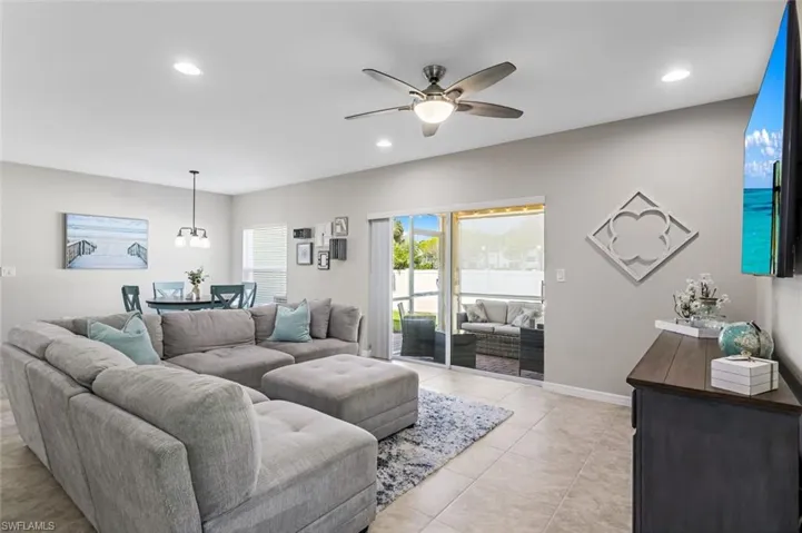 3784  Tilbor  CIR, Fort Myers, FL 33916