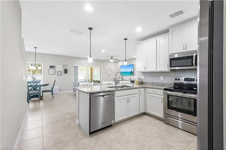 3784  Tilbor  CIR, Fort Myers, FL 33916
