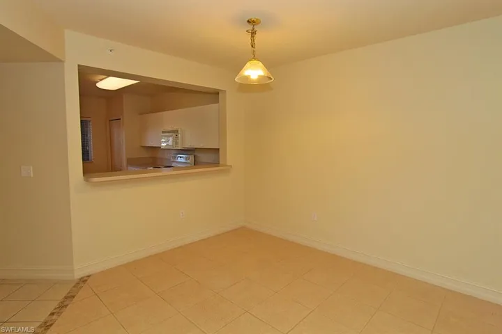 7823  Regal Heron  CIR, Naples, FL 34104