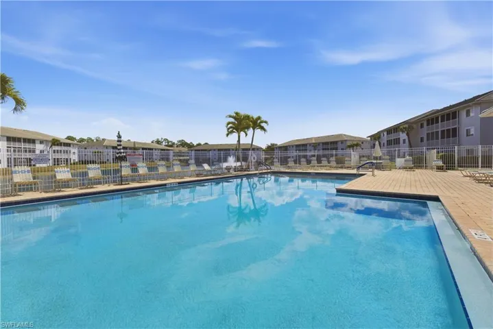 7823  Regal Heron  CIR, Naples, FL 34104