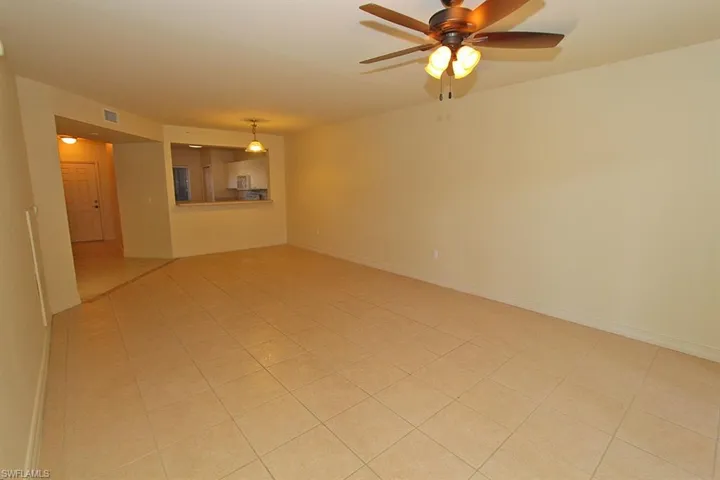7823  Regal Heron  CIR, Naples, FL 34104