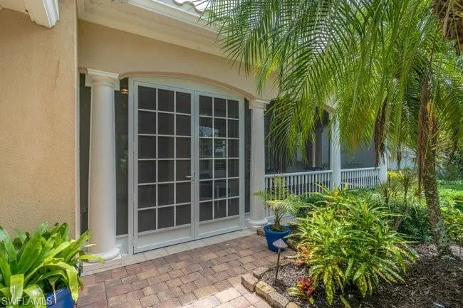 7911 Portofino Ct, Naples, Florida 34114