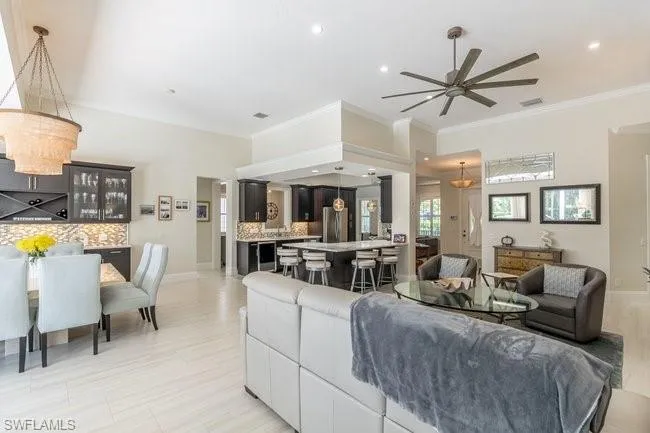 7911 Portofino Ct, Naples, Florida 34114
