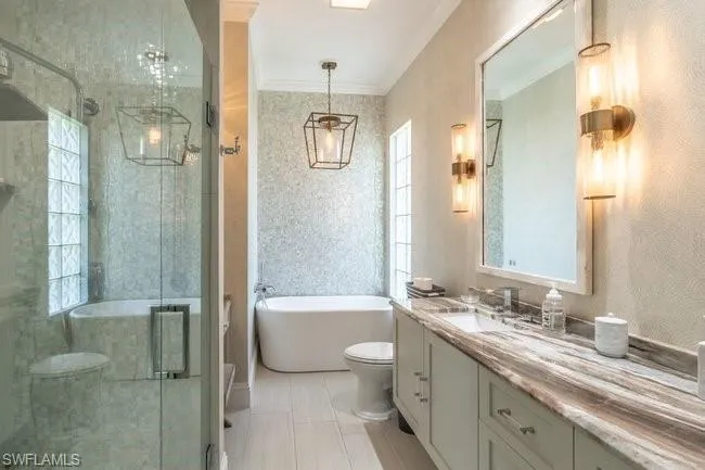 7911 Portofino Ct, Naples, Florida 34114