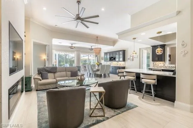 7911 Portofino Ct, Naples, Florida 34114