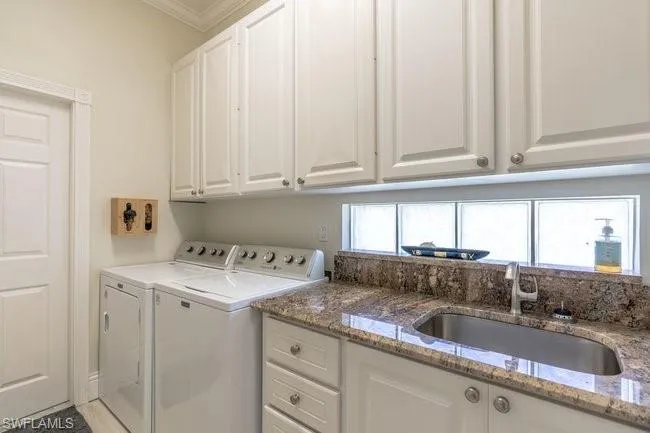 7911 Portofino Ct, Naples, Florida 34114
