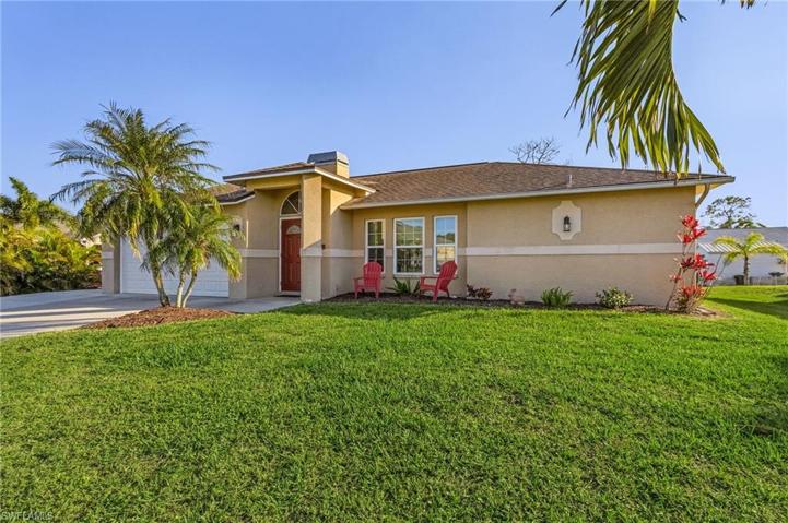 8312 Tahiti RD, FORT MYERS FL 33967