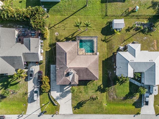 8312 Tahiti RD, FORT MYERS FL 33967