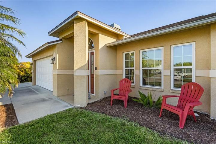 8312 Tahiti RD, FORT MYERS FL 33967