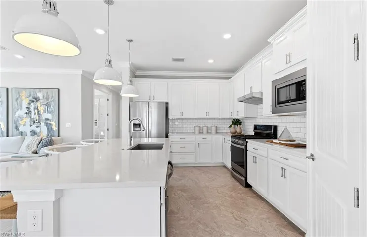 Photo is from the furnished model. Options for this home may vary.
