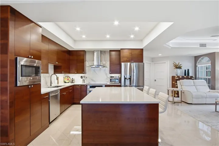 559 Audubon Blvd E-202, Naples, Florida 34110