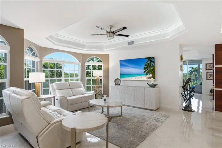 559 Audubon Blvd E-202, Naples, Florida 34110