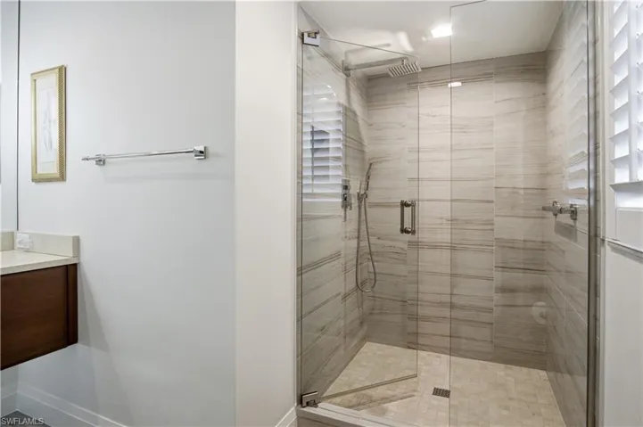 559 Audubon Blvd E-202, Naples, Florida 34110
