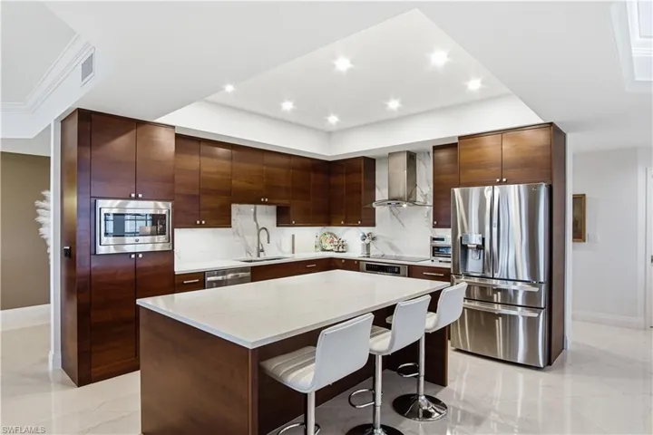 559 Audubon Blvd E-202, Naples, Florida 34110