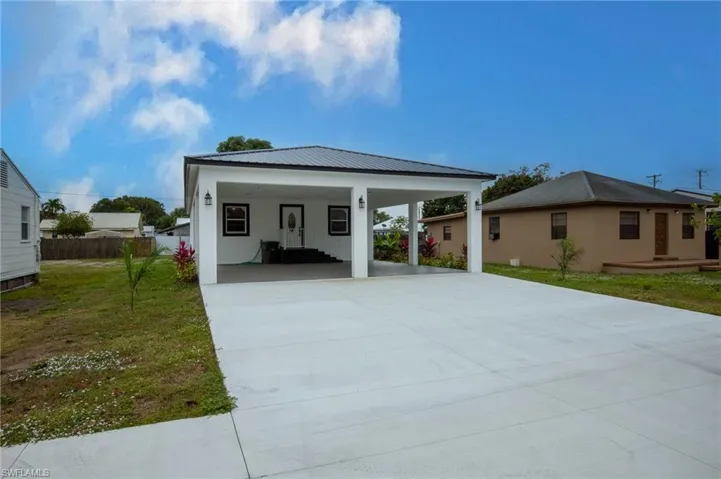 332 W Ventura  AVE, Clewiston, FL 33440