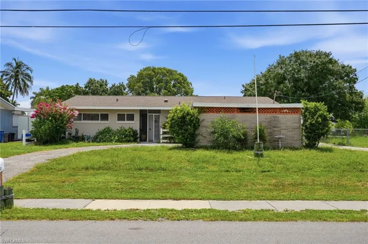 4430 Orange Grove Blvd, North Fort Myers, Florida 33903