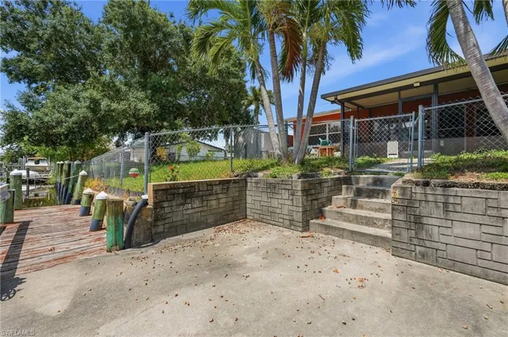 4430 Orange Grove Blvd, North Fort Myers, Florida 33903