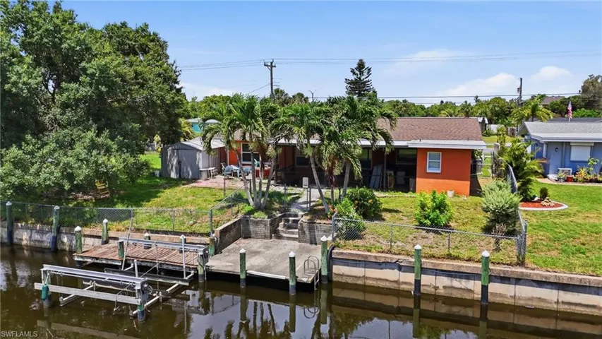 4430 Orange Grove Blvd, North Fort Myers, Florida 33903