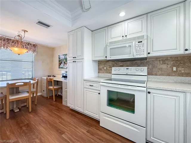 12621 Kelly Sands Way # 326, Fort Myers Fl 33908