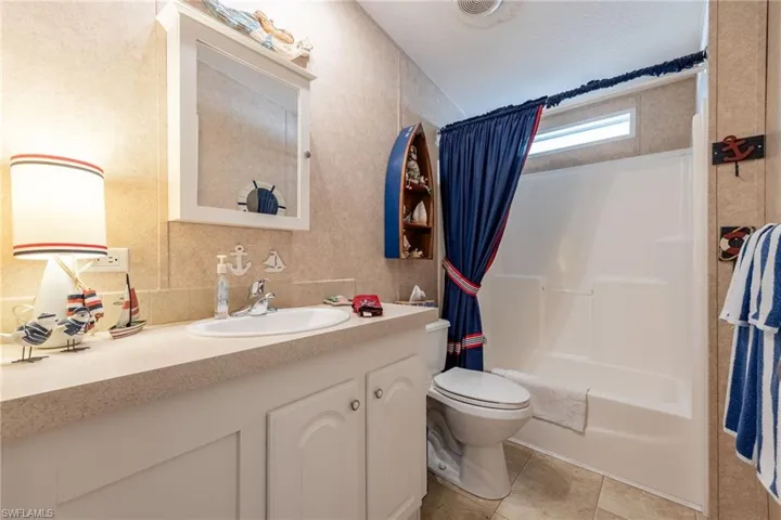 438 Snead Dr, North Fort Myers, Florida 33903