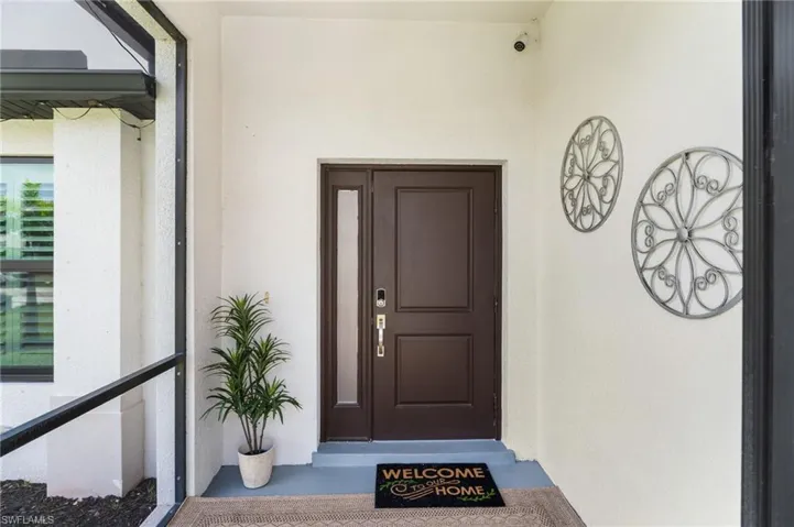 636 Se 11th Ave, Cape Coral, Florida 33990