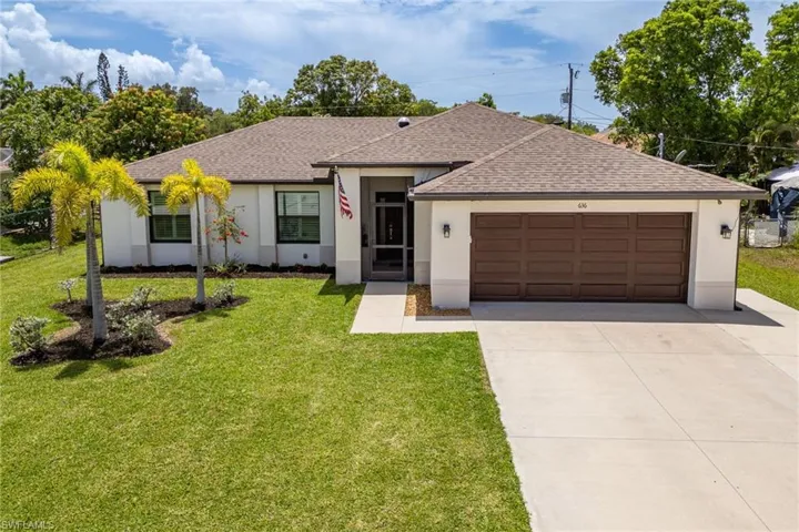 636 Se 11th Ave, Cape Coral, Florida 33990