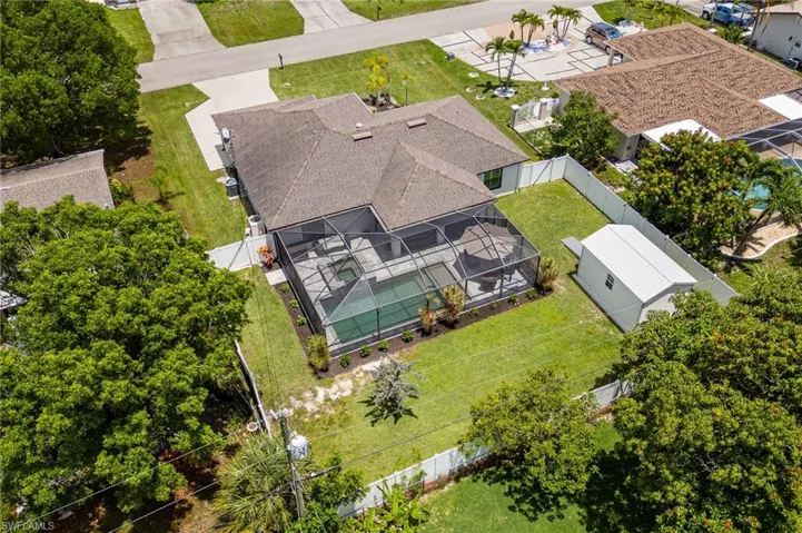 636 Se 11th Ave, Cape Coral, Florida 33990