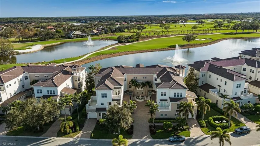 580  Avellino Isles  CIR, Naples, FL 34119