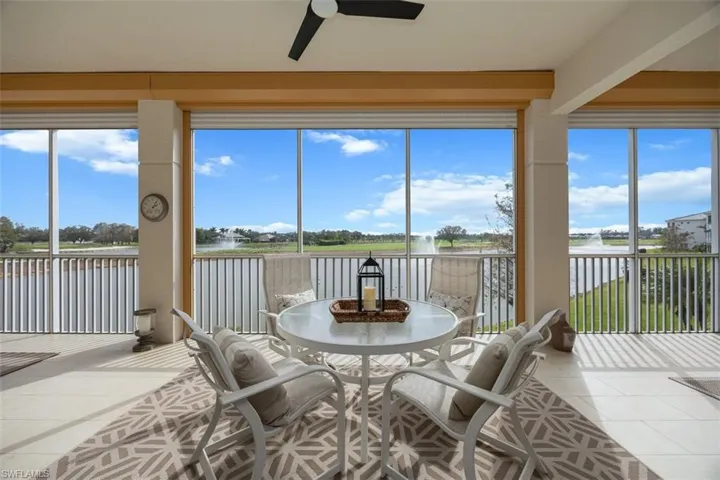 580  Avellino Isles  CIR, Naples, FL 34119