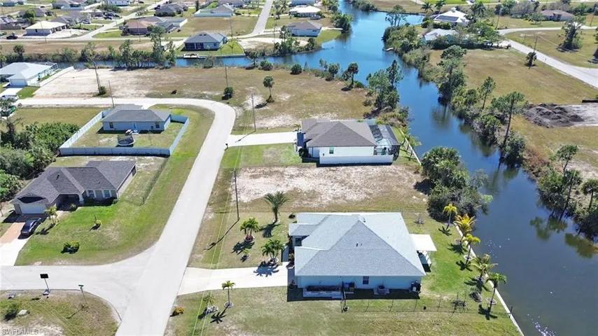 3314 NE 13th  PL, Cape Coral, FL 33909