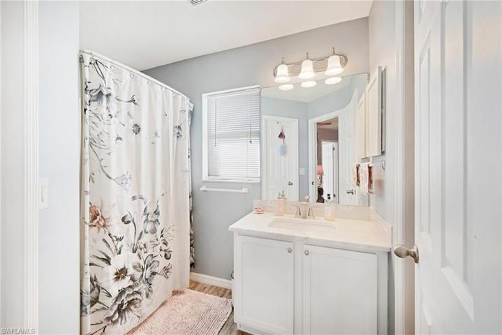 3314 NE 13th  PL, Cape Coral, FL 33909