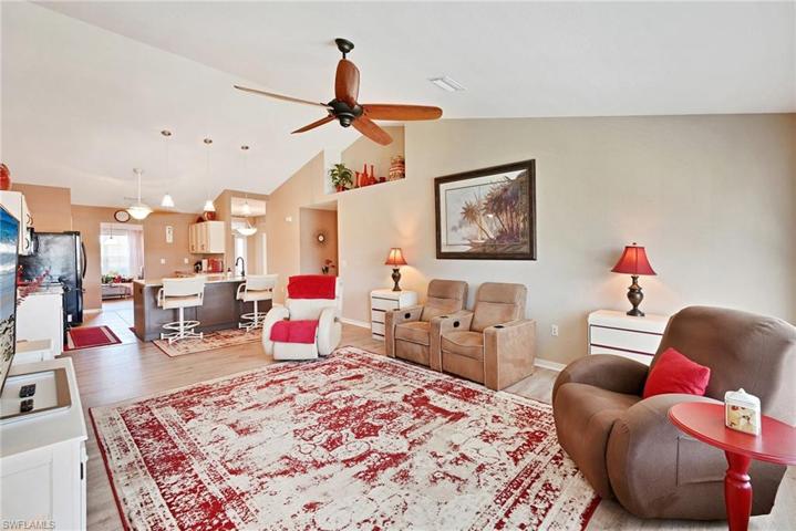 3314 NE 13th  PL, Cape Coral, FL 33909