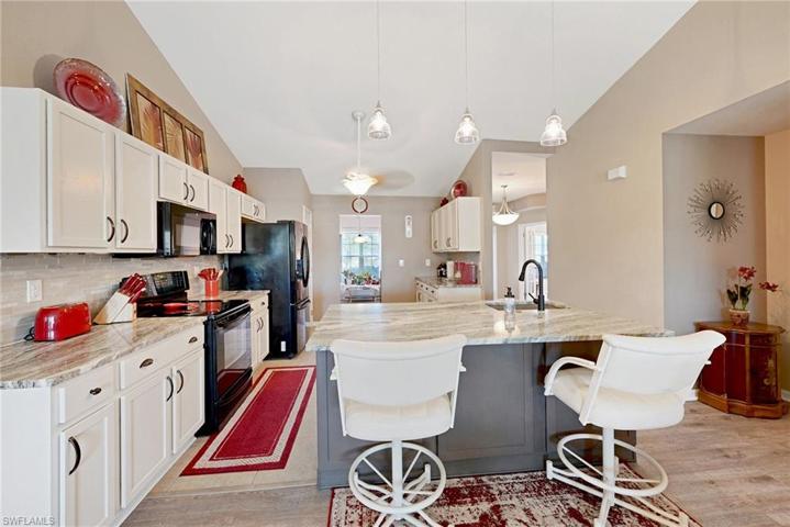 3314 NE 13th  PL, Cape Coral, FL 33909