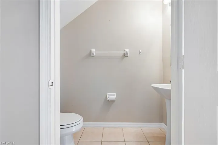 9812 Foxhall Way 5, Estero, Florida 33928