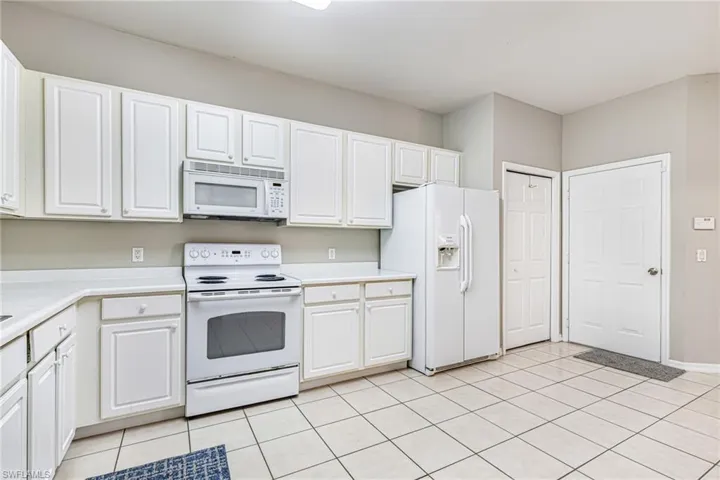 9812 Foxhall Way 5, Estero, Florida 33928