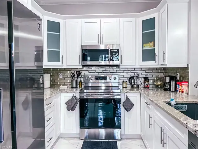 2396 50th Ave Ne, Naples, Florida 34120