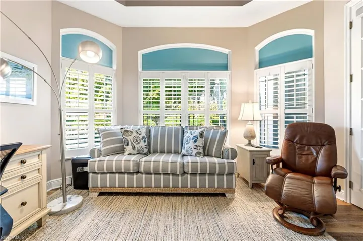 It’s also thoughtfully equipped with a pull-out sofa, making the space as flexible as it is functional—ready to double as a cozy guest retreat whenever needed.