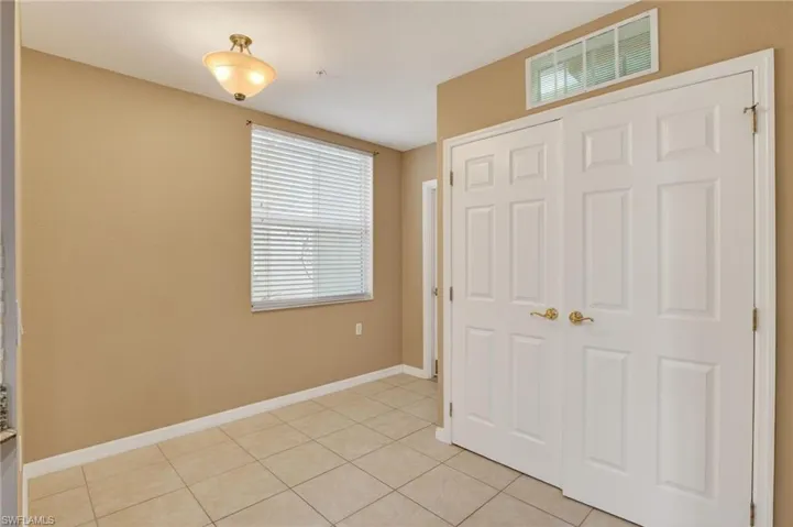 11951 Champions Green Way 401, Fort Myers, Florida 33913