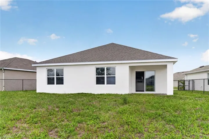 19441 Mossy Ledge Ter, Lehigh Acres, Florida 33936