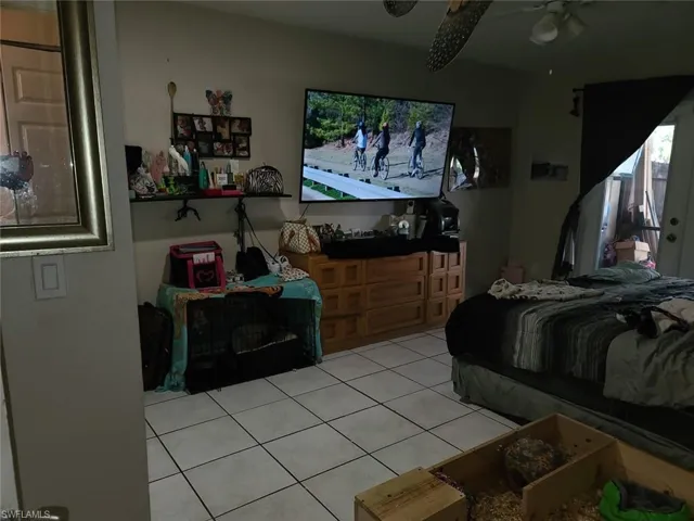 5563  17th SW AVE, Naples, FL 34116