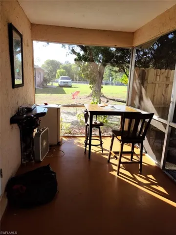 5563  17th SW AVE, Naples, FL 34116