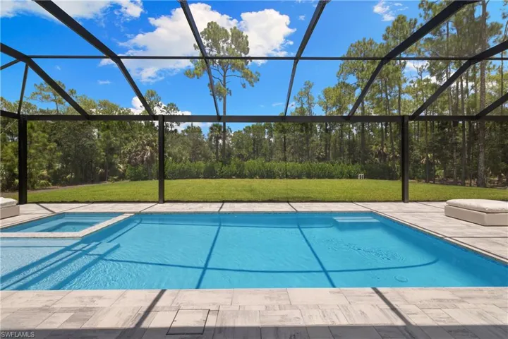 4751  1st SW AVE, Naples, FL 34119