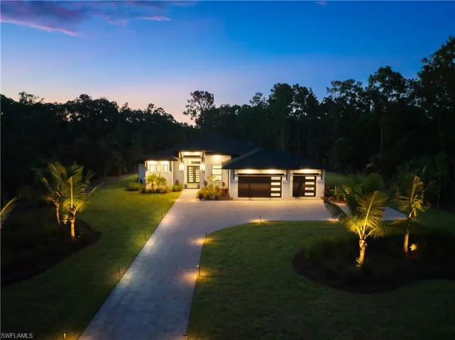 4751  1st SW AVE, Naples, FL 34119