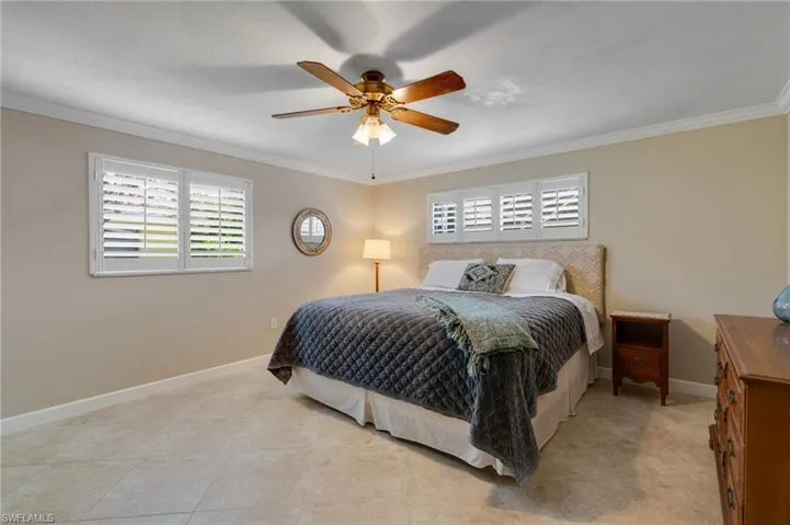 1347 Oaklawn Ct, Fort Myers, Florida 33919
