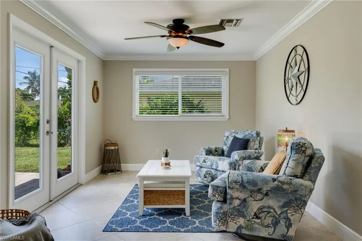 1347 Oaklawn Ct, Fort Myers, Florida 33919